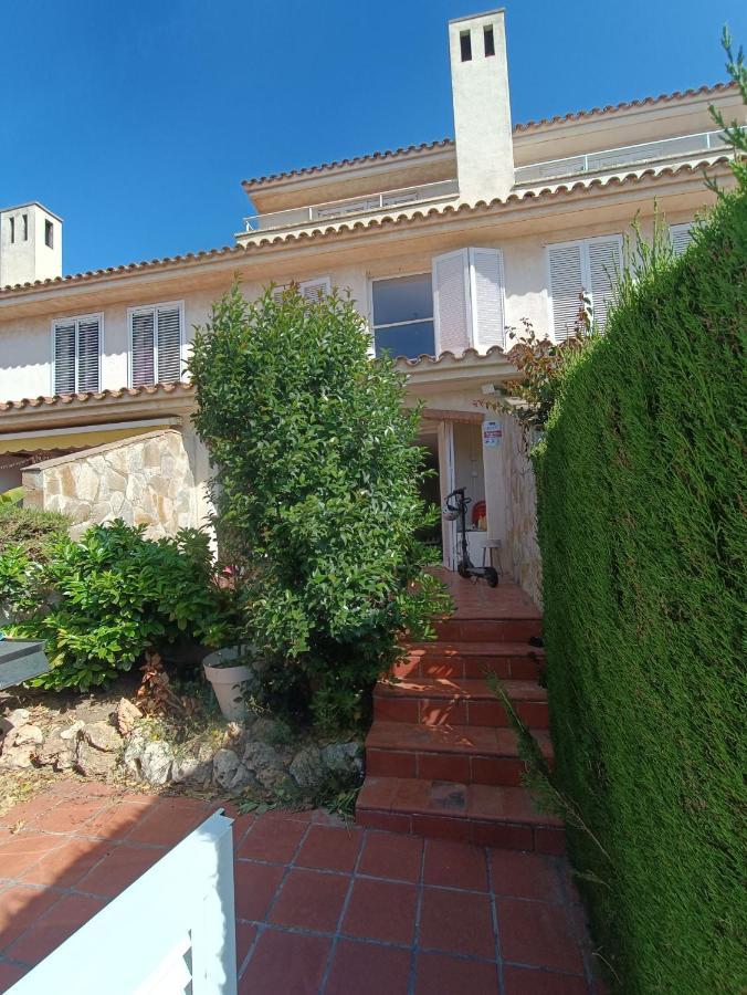 Cambrils Adosado Con Piscina 4 Habitaciones, 8 Huespedes Eksteriør bilde