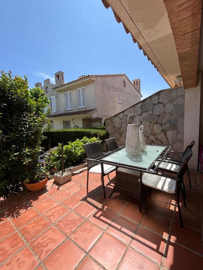 Cambrils Adosado Con Piscina 4 Habitaciones, 8 Huespedes Eksteriør bilde